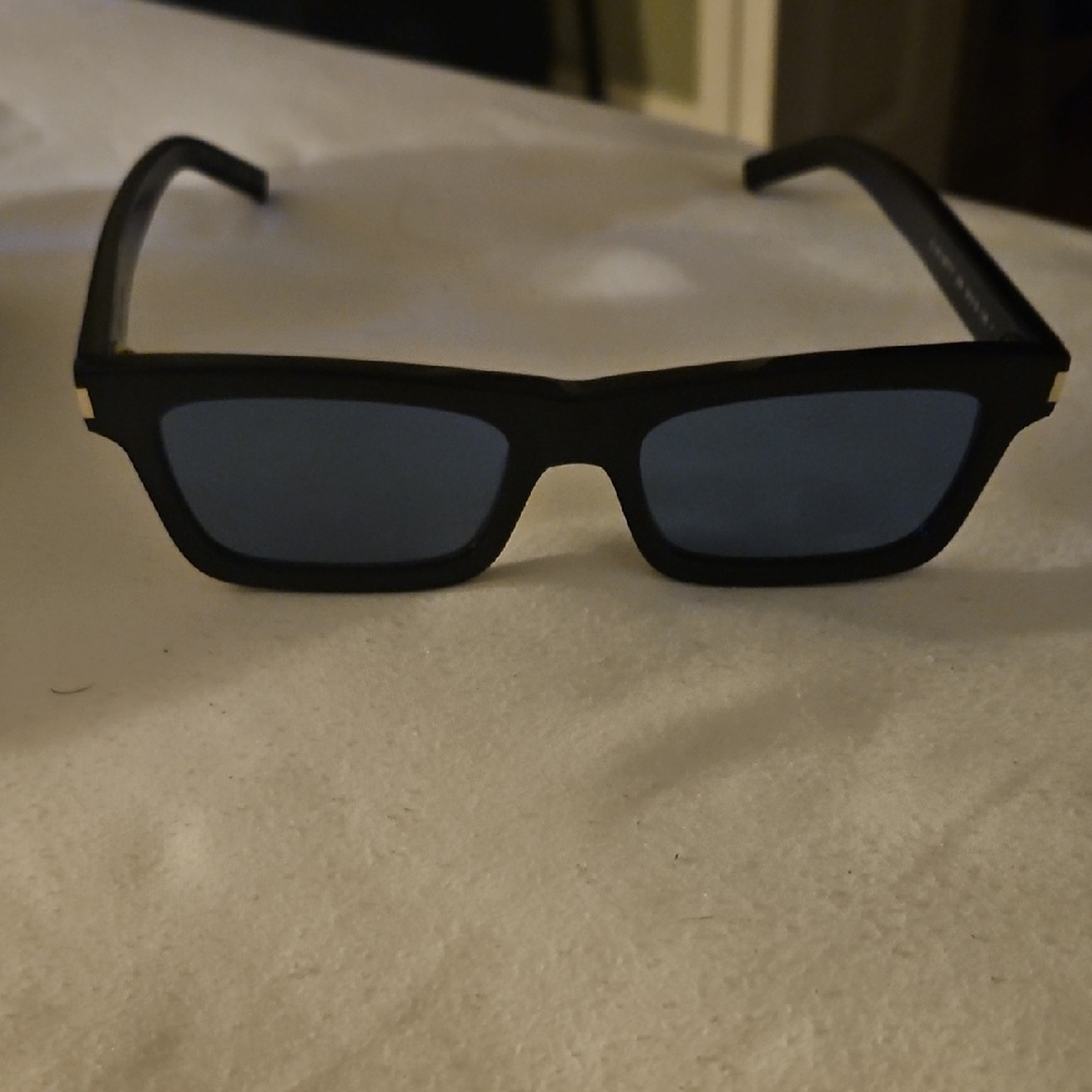 Yves Saint Laurent "betty" sunglasses